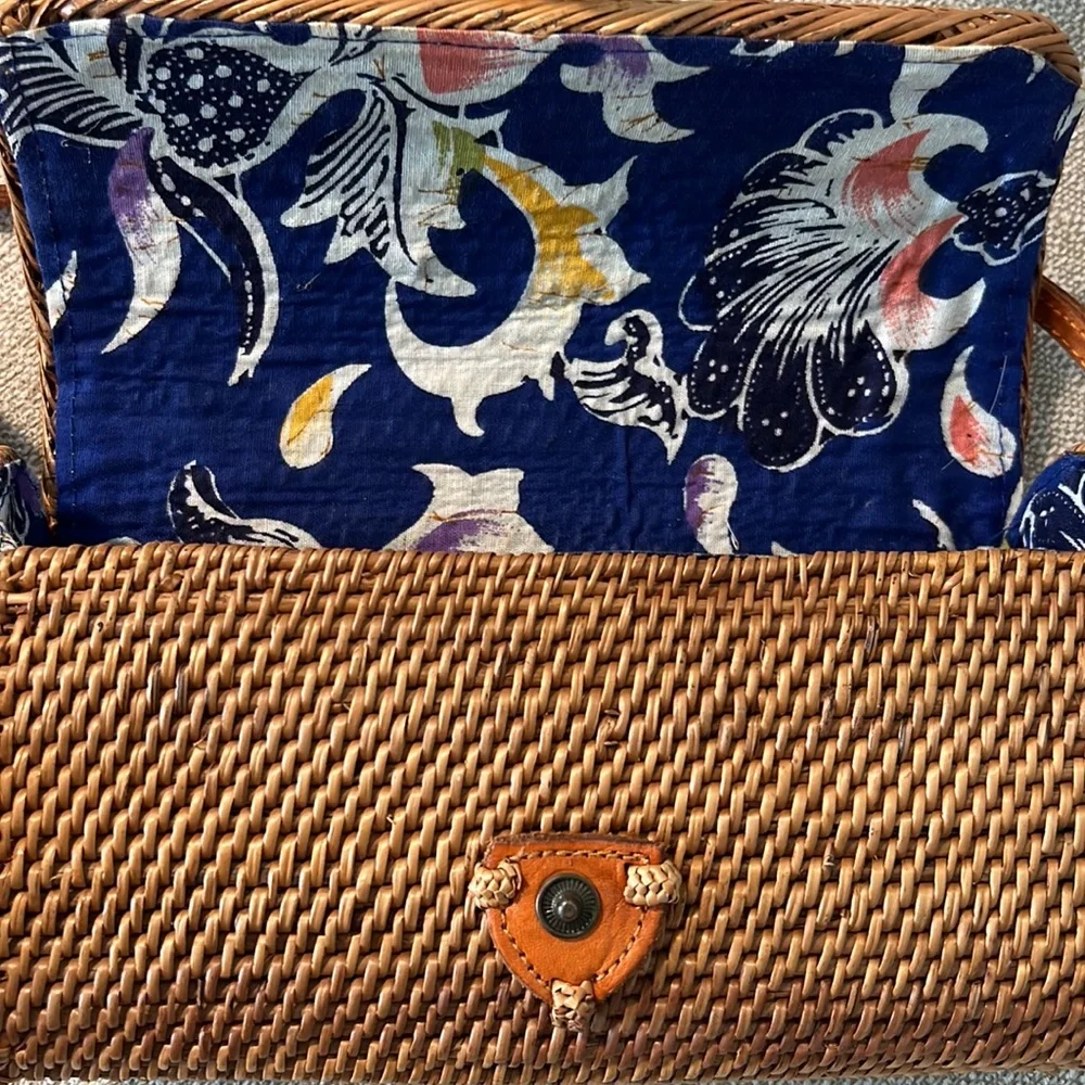 Bohemian Rattan Bag - Picture 9 of 11
